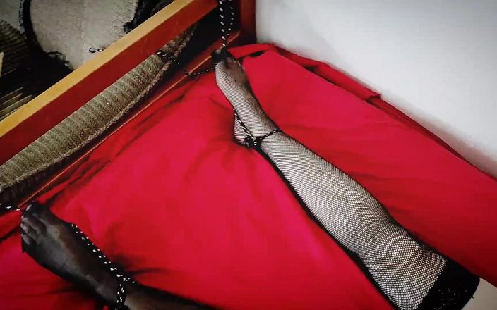 Mina Drakula BDSM: रंडी को कड़ी सजा दी गई भाग मैं