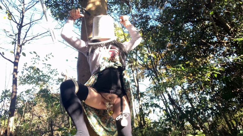 megu2002: Instrucțiuni de la antrenorul nr. 23 Pedeapsă pentru că ai lăsat...