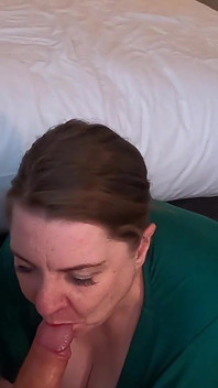 A Huge Mouthful of Cum for Me