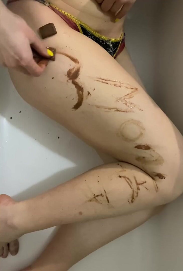 Monnycka: Jambes sexy au chocolat