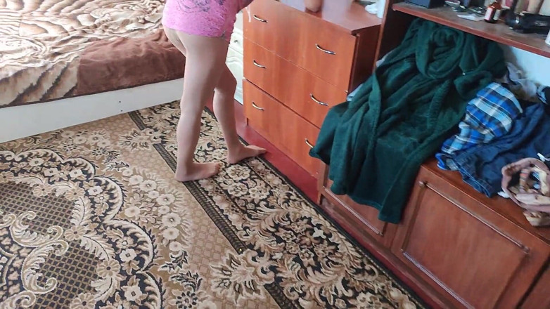 DirtyLubov: Pussy and Anal Sex in Bedroom