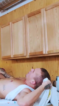 TRAILERTRASHBOYS - ลาติน Alfonso Osnaya โดน Isaac X เย็ดโป๊ก