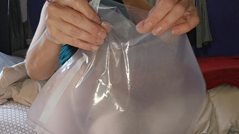 Nerdy_faery: Memekku dicrot di dalam