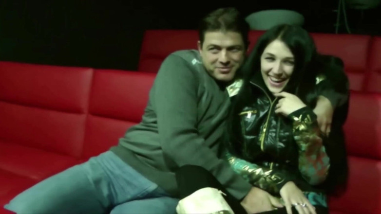 Videos Francaises: This French Babe Got Big Load of Cum in Cinema