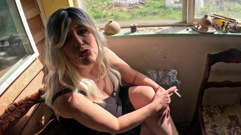 Homesteadmama: Fumare in una bella giornata