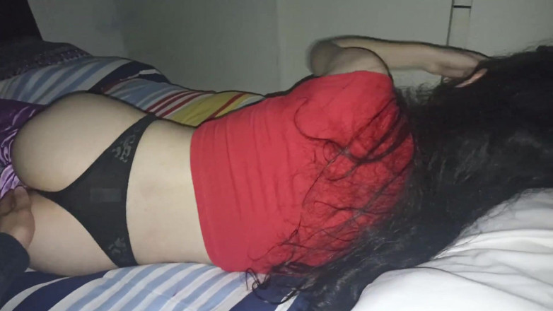 Jopy sex: Vstoupí do noci a šuká krásnou 18letou růžovou vagínu, je ošukaná zezadu