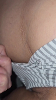 Mature Big Ass Gets Fucked on All Fours in a Morning Quickie