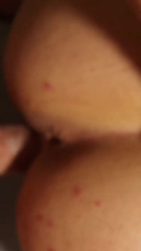 Suana nyepong kontol tante seksi