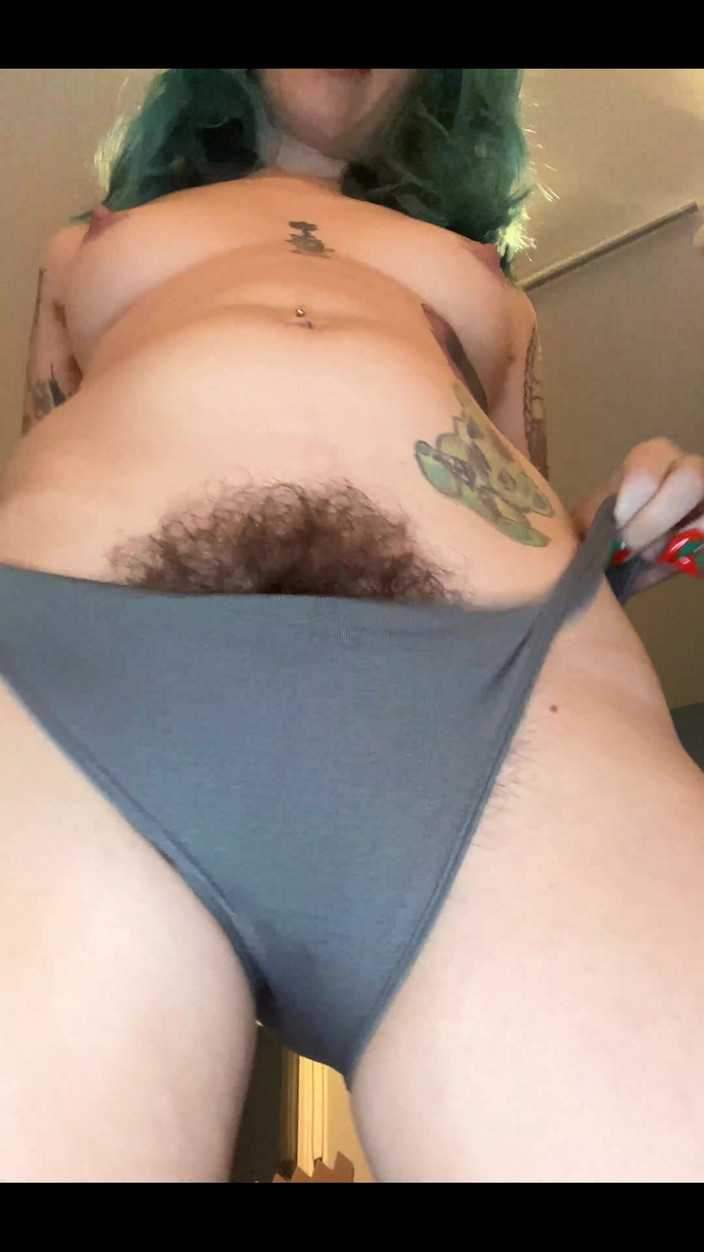 Pearlsage: Sembahlah pantat dan dubur berbulu ini