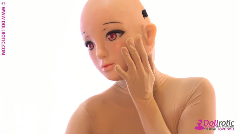 Dollrotic: Búp bê được sinh ra