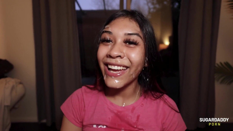 Sugar Daddy Porn: Sloppy BJ for Sugardaddy. Needed a Few Dollars..