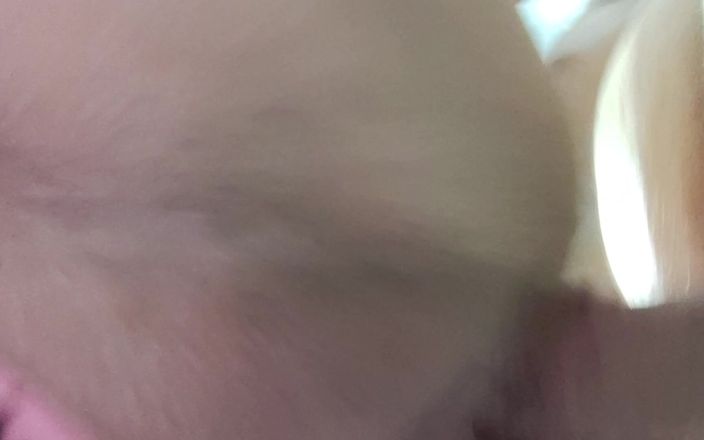 AngyAmazon: Mein cuckold spritzt mich mit dem schlafanzug zur seite, nachdem...