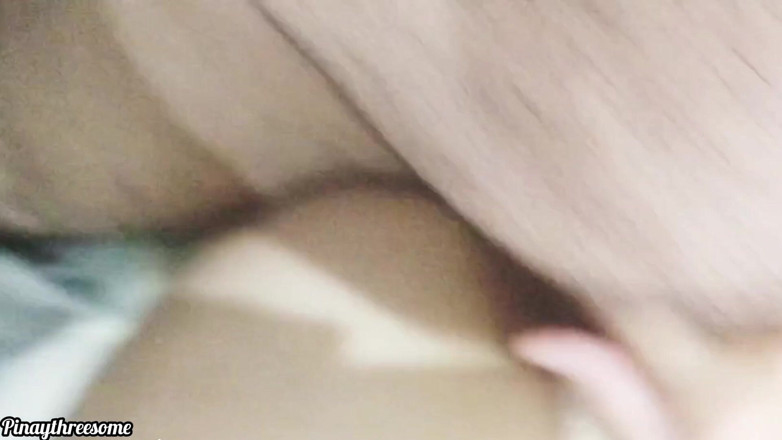 Pinay Threesome: Yeni pinay seks skandalı üvey sevgilim çok azgın ve seksi seviyor