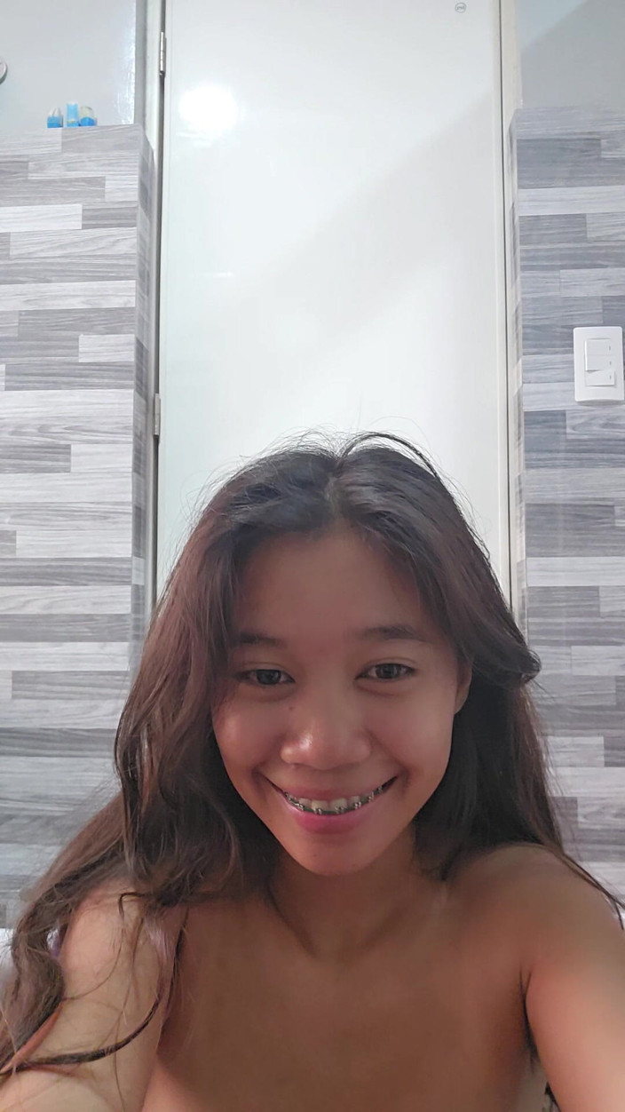 creamberryfairy: Morning Teasing Spreading