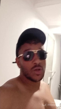 Black Dick at the Badroom