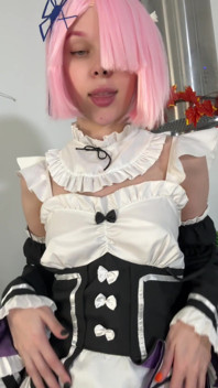 Maid Kitty - Ready to Serve