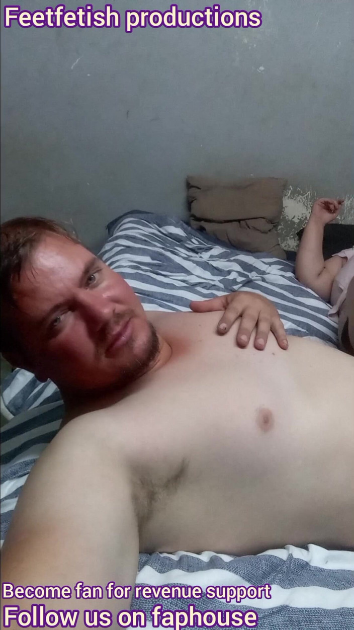 Footfetish productions: Stacy Mi Fa Un Footjob