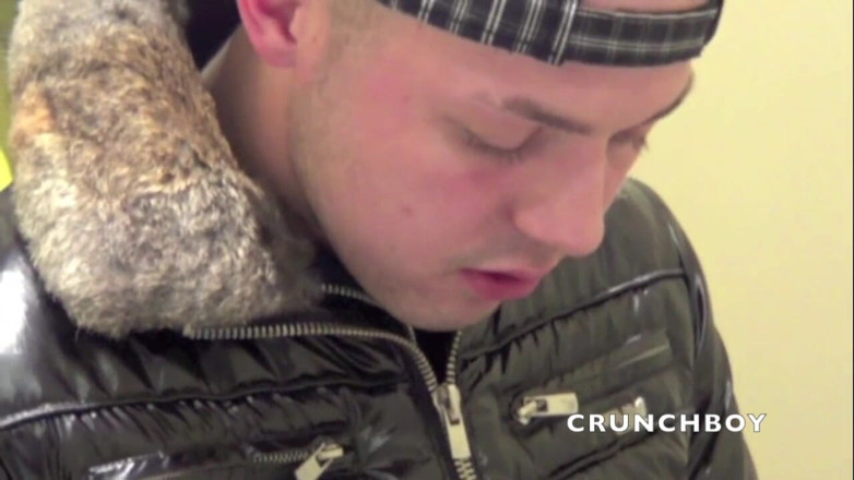 Sneaker gay: Jordan wurde von araberin in turnschuhen gefickt