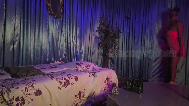 Sexxxy splash official: E Book a She Book a Relaxing Massage. Ended up...