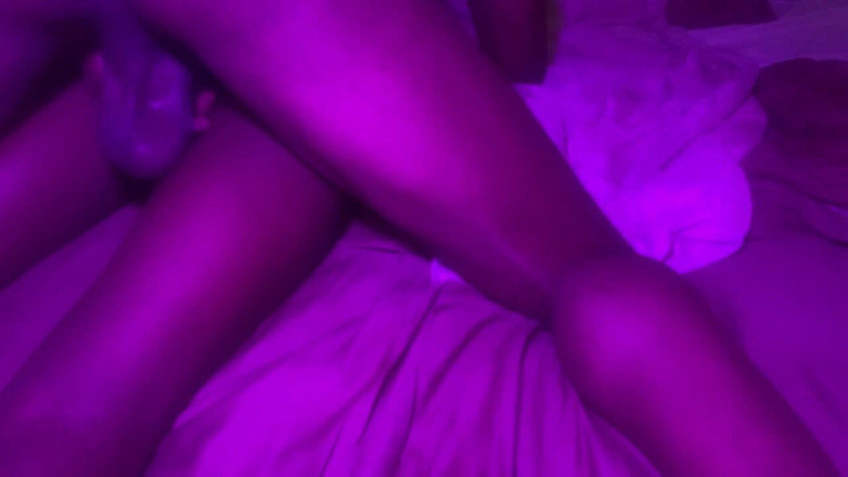 BrownGurl234: Momento sensuale di ragazza ebano da dietro e da parte