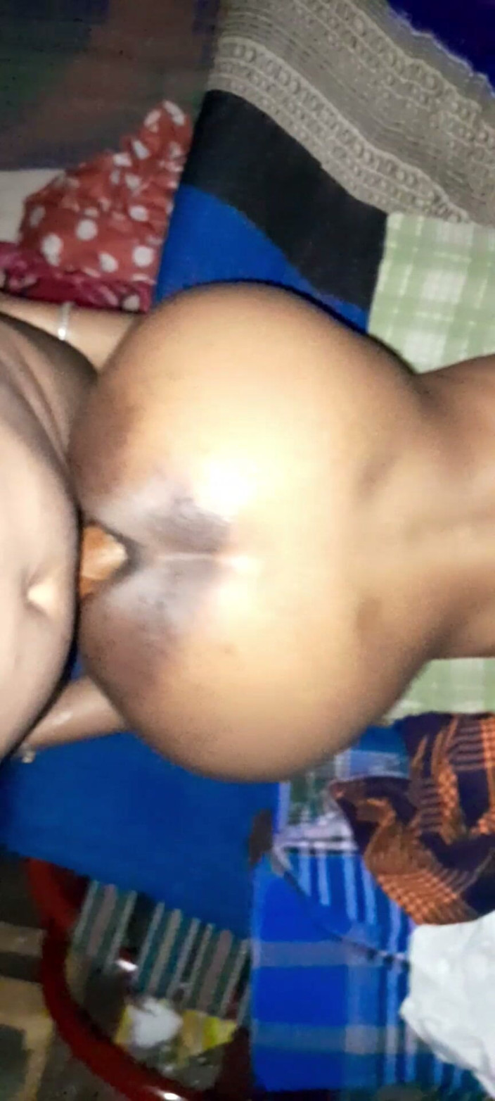BhabhiNumber44: A bunda grande da cunhada fodida de quatro
