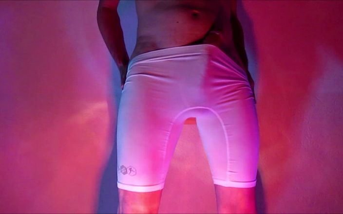 TheOldBigThing: Monstruo de crecimiento en medias - mi bulto erección