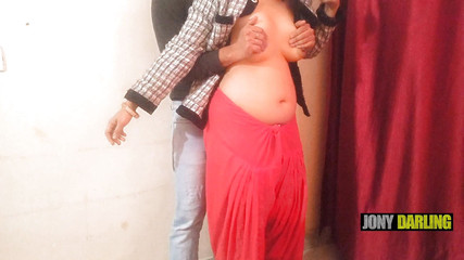 Jony Darling: Randi Begam knullad av Jony Darling