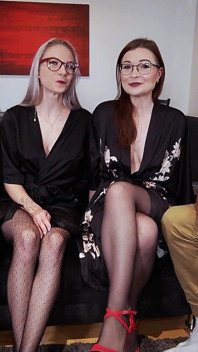 Dvě německé dívky vymění své chlapce ve skutečném swingeru MMFF 4ka šukání