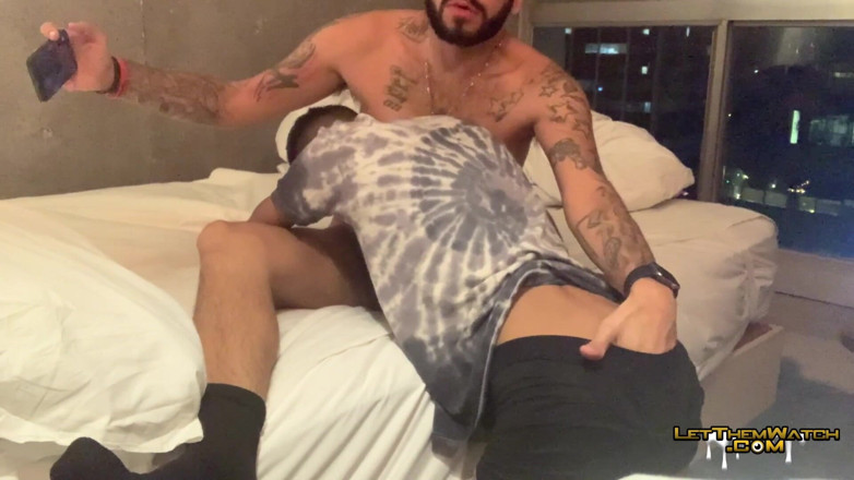 Let them watch: Юную Сливку Твинка Трахнул Без Презерватива Пожилой Альфа-латина Tatted Top