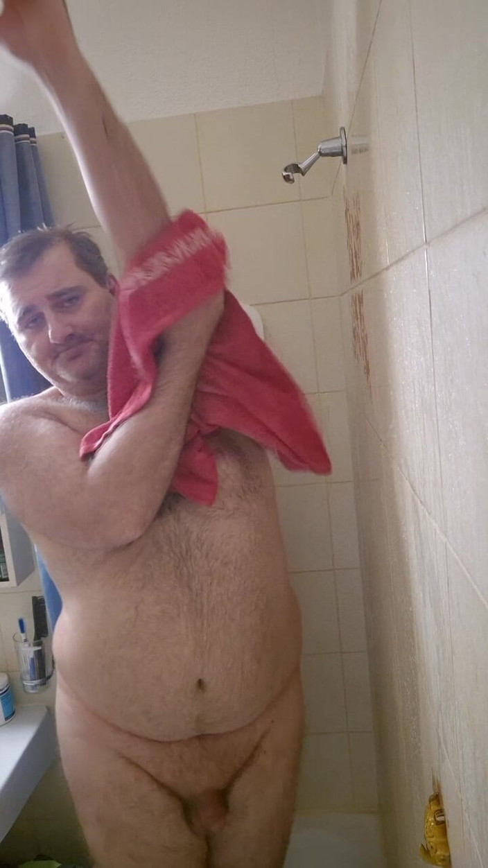 ChubbyDaddyBearLuka: Ayah montel beruang bermandi