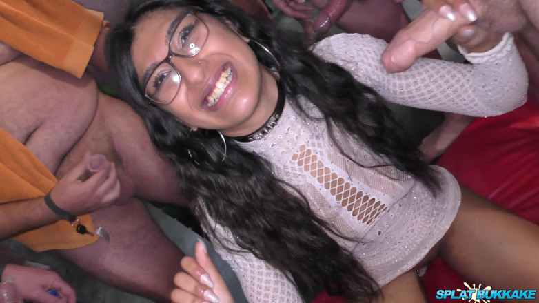 Gangbang team: Sexy Ladies From the UK Are Getting Cumshots