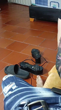 Il Vicino Arrapato Mi Riempie Il Culo Con Il Suo Cazzo E Poi Con Il Suo Latte