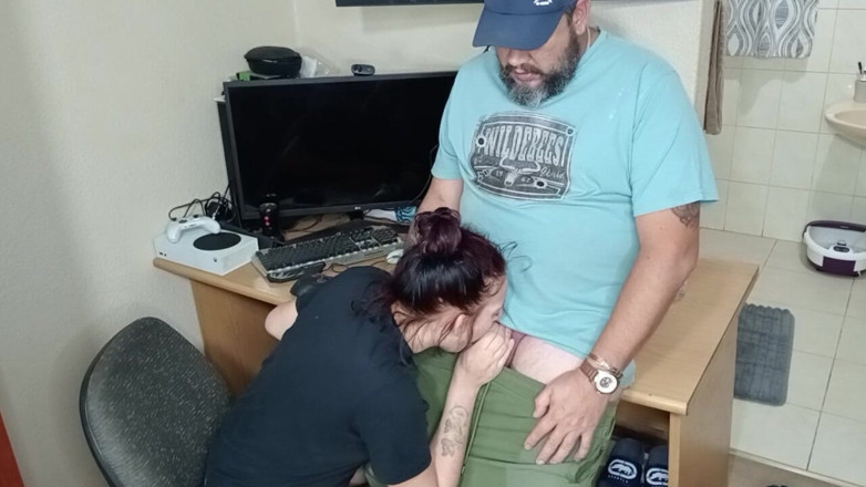 Bigjoefuckalott: Cocoldmy Amigo F****** La Cara De Mi Esposa