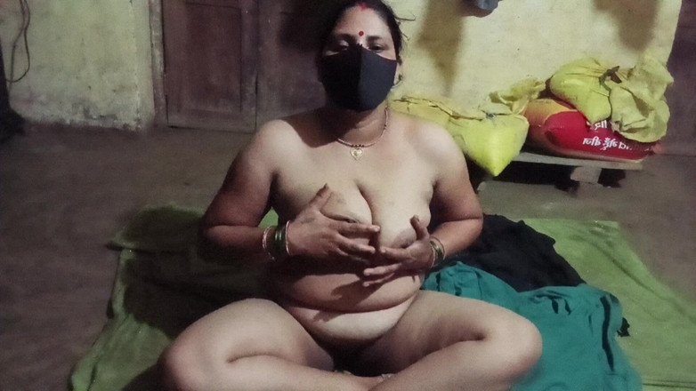 Desi_bhabhi121: Desi Bhabhi Nackte Muschi Im Vorspiel Part_1