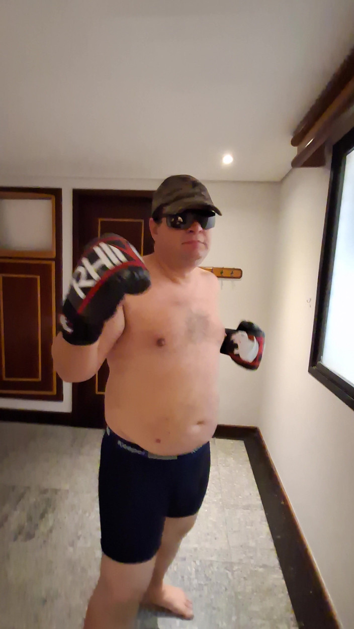 Combat and fetish: Pov bear boxer vs kamu