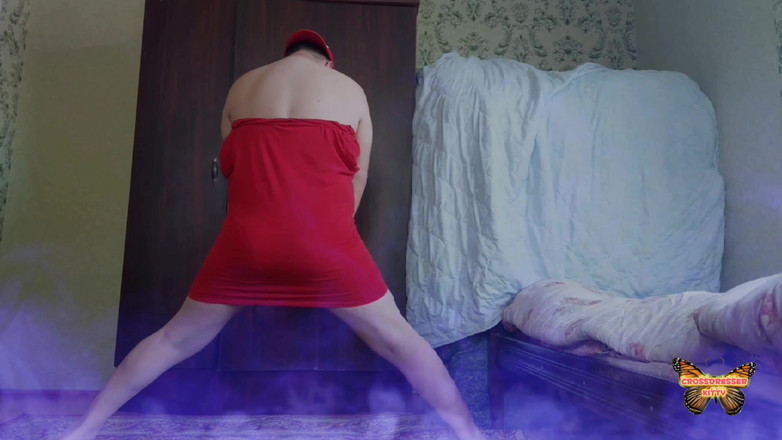 Kitty_Cross: Het byte femboy modell crossdresser hemlagad striptease stor röv ben...