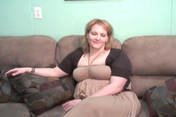 Radical: BBW housewife