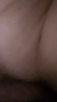 レジーナ・ノワールの素晴らしい膣と口のクローズアップセックス。302
