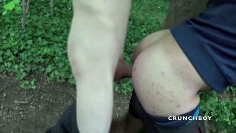 Crunch Boy: หนุ่มละตินโดนเย็ดโชว์ด้วยควย XXL