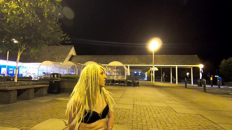The Midnight Minx: Донака спермы в супермаркете