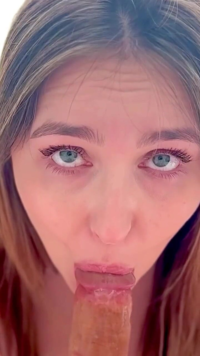 Alina Rai: La Chatte Sexy De Ma Belle-mère a Désespérément Envie De...