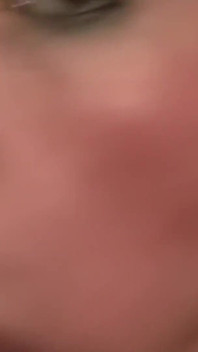 ポルノ俳優の家で