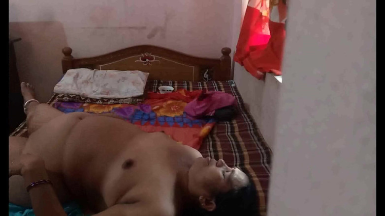 Desi mature: Indian sexy milky white Stepaunty best homemade sex