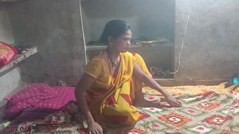 Hsar9898: Desi Bengaalse hete Bhabi