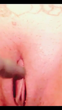 Squirta con il giocattolo