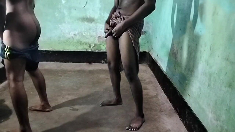 Desi Tits: Bhangadesi, typ