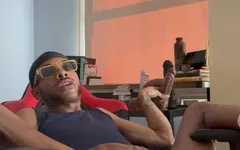 Princesleaze Kick Back Legs up Sucking and Penetrating His Throat and Hole with Dildos.