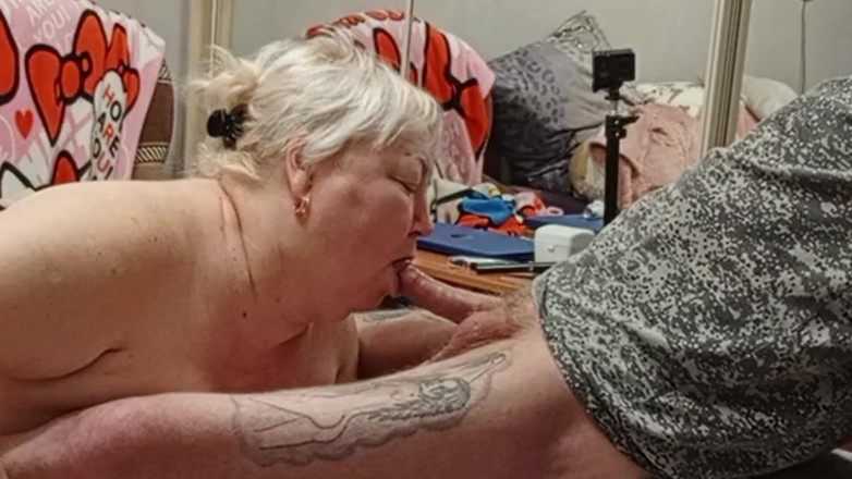 Zona901: Boquete com porra na boca de um vizinho