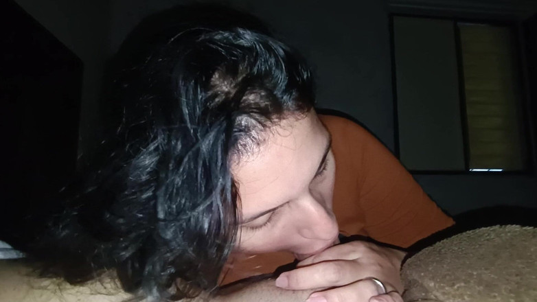 Scarletttejones: Kopi Dengan Susu Di Mulut Saya Pada Subuh