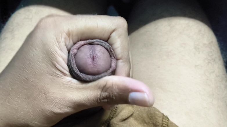 Roxy Bay: Masáž ptáka, když mám krásný čas na dotýkání se sama sebe,...